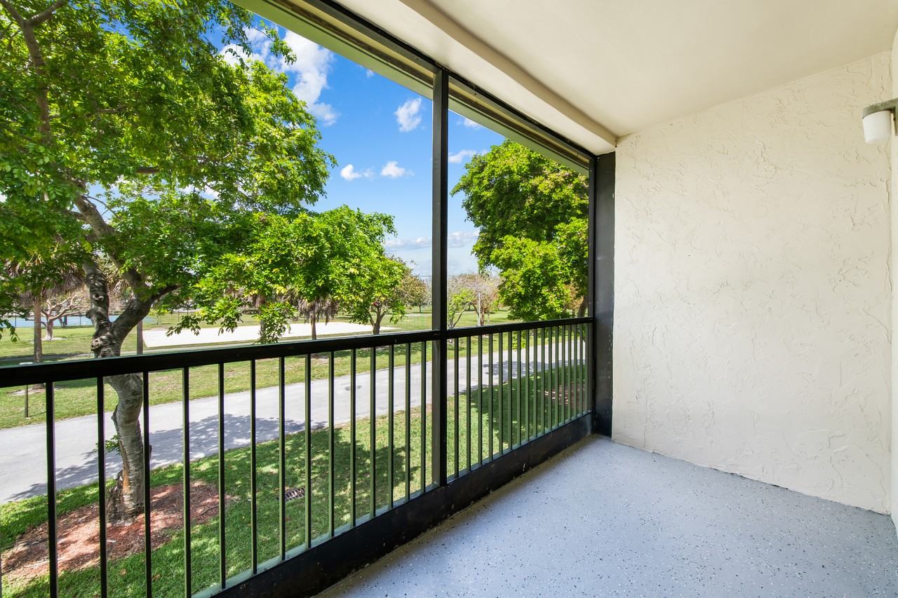 4276 Northwest 89th Avenue #205 - Photo 4 of 18