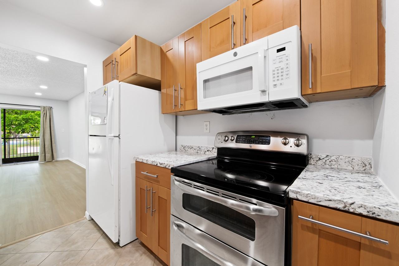 4276 Northwest 89th Avenue #205 - Photo 2 of 18