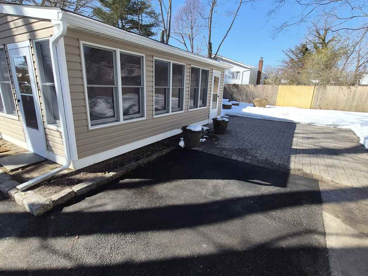 53 Corey Avenue - Photo 7 of 10