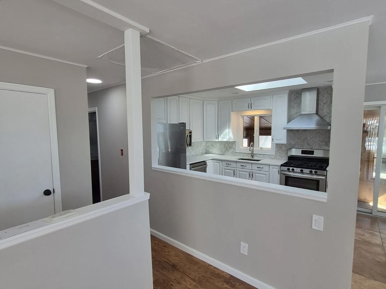 53 Corey Avenue - Photo 3 of 10