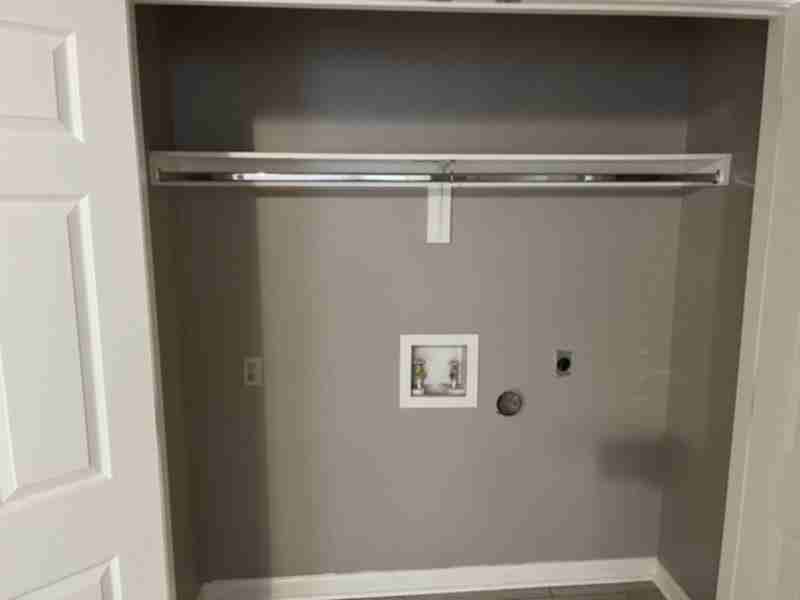 3701 Lakeview Cv - Photo 7 of 14