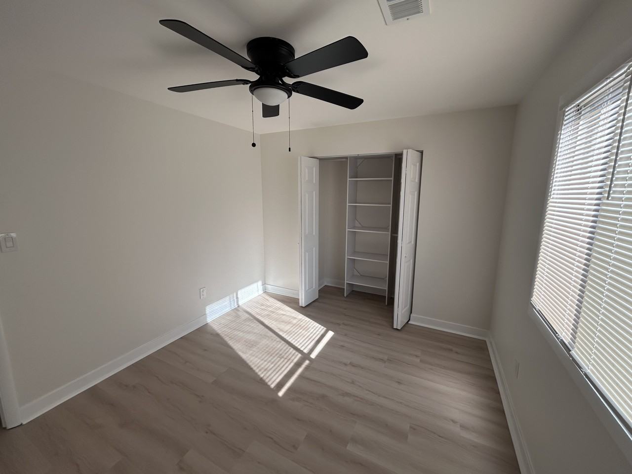 703 E 12th St #A - Photo 2 of 9