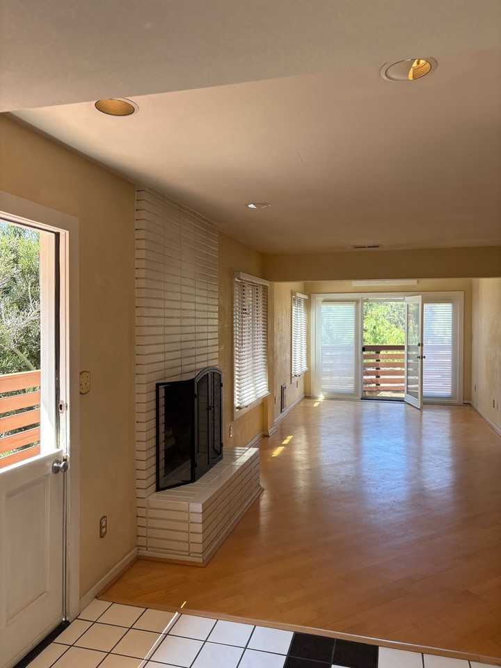 3592 Albatross St #NA - Photo 3 of 14