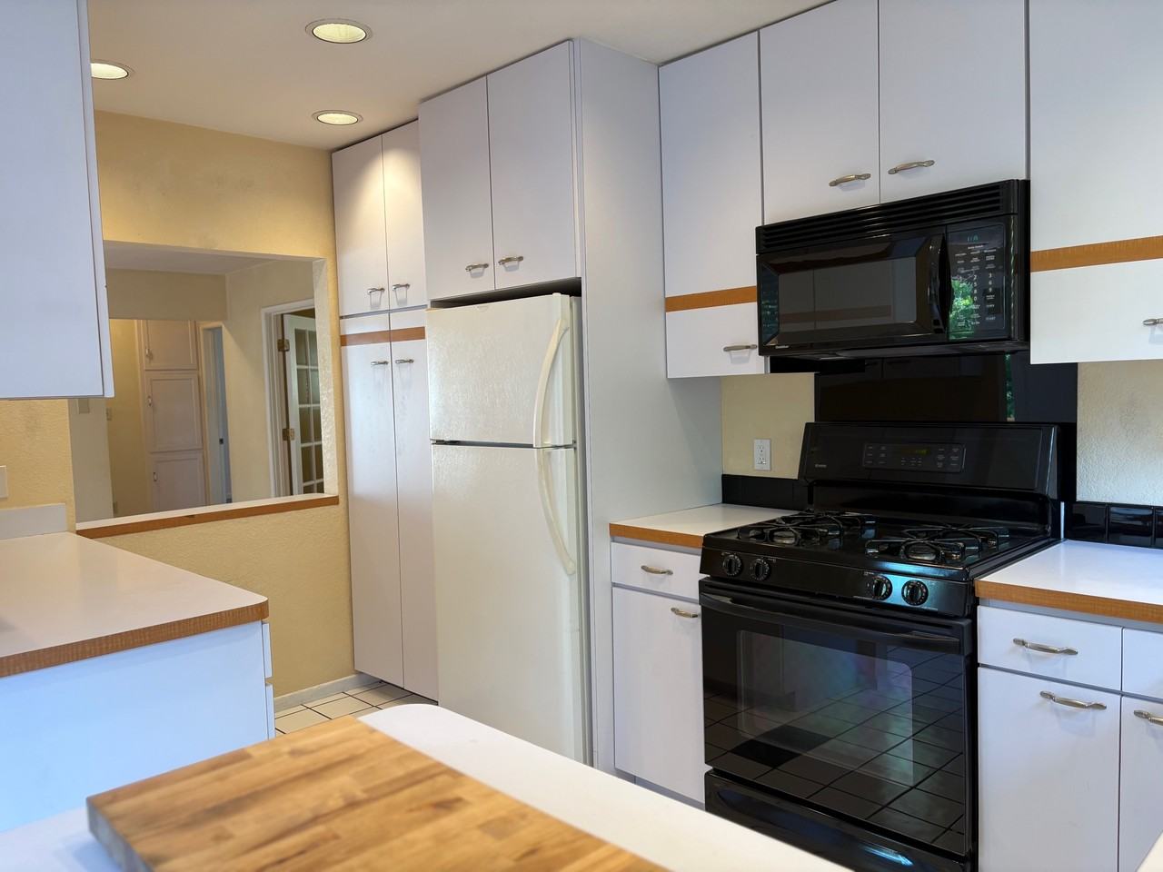 3592 Albatross St #NA - Photo 5 of 14