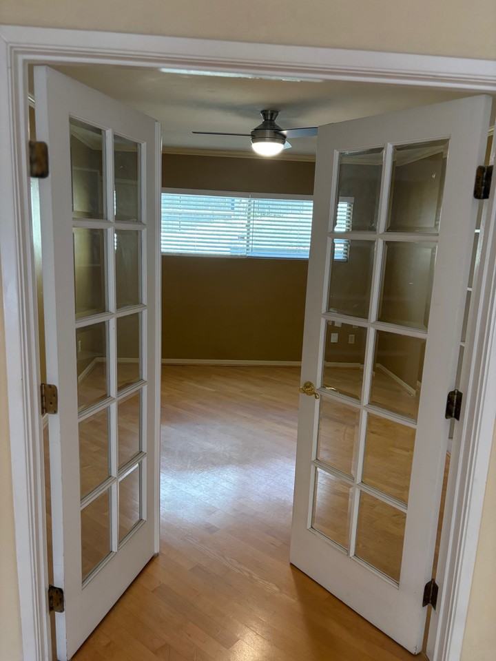 3592 Albatross St #NA - Photo 6 of 14