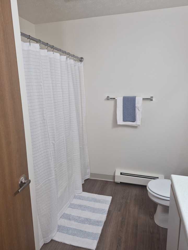 1752 Raleigh Ave #20 - Photo 4 of 6