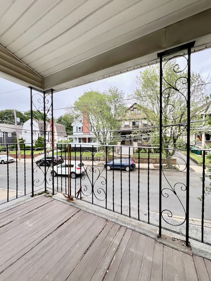 190 North St #2 - Photo 5 of 13