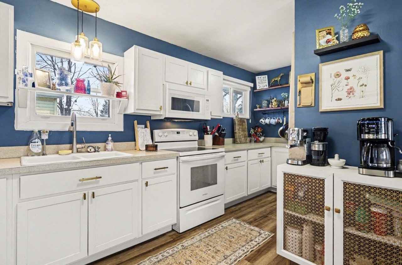 133 W Hughes St #NA - Photo 6 of 17