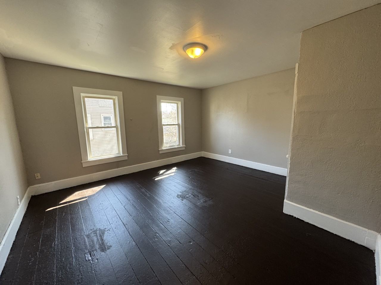 713 Garfield Ave Sw #NA - Photo 7 of 14