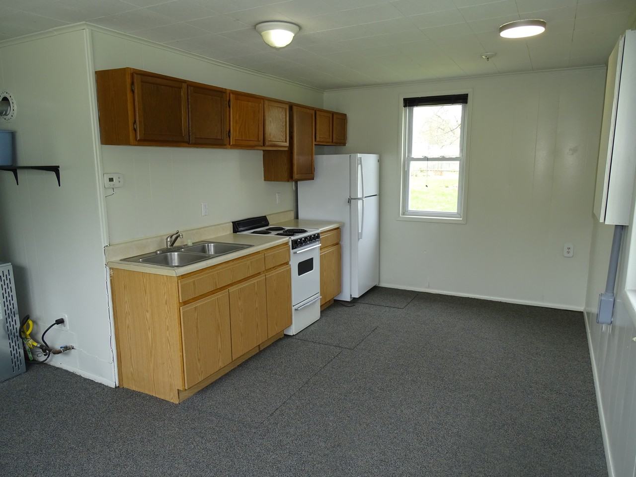 518 E Chicago Blvd #3 - Photo 5 of 13