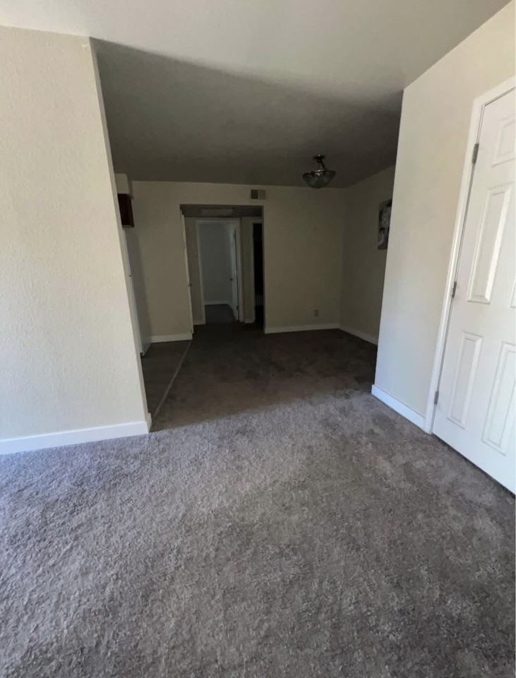 4450 Sandy River Dr #82 - Photo 4 of 5