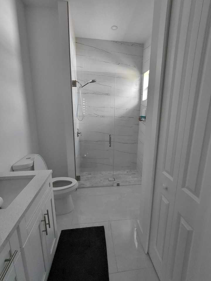 5118 30th St Sw #NA - Photo 4 of 7