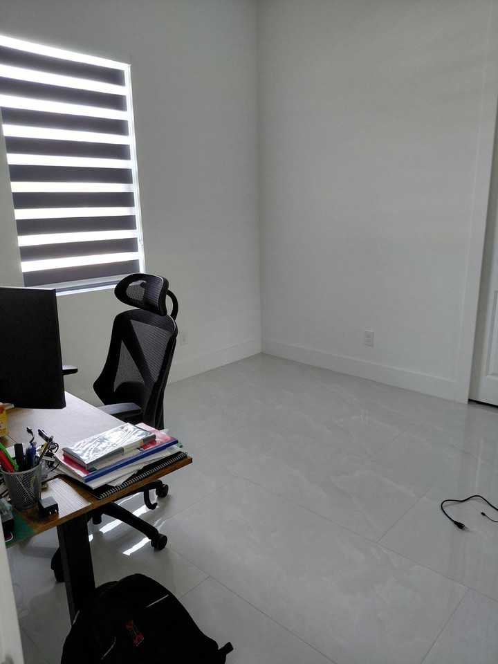 5118 30th St Sw #NA - Photo 5 of 7