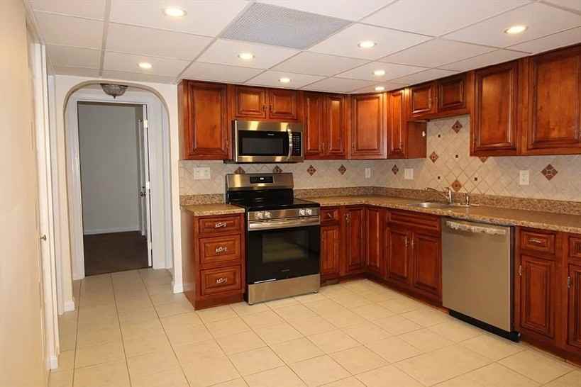 4 Kennedy Ln #47 - Photo 2 of 20