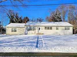 featured image of 165 Broad Ave #NA