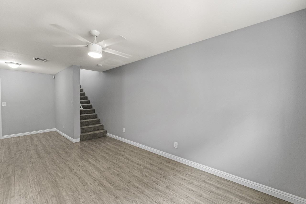 1120 Quail St #NA - Photo 6 of 15