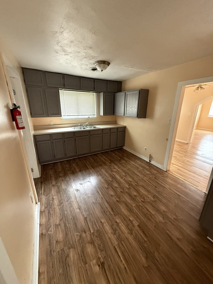 7259 Lozier Ave #NA - Photo 4 of 10