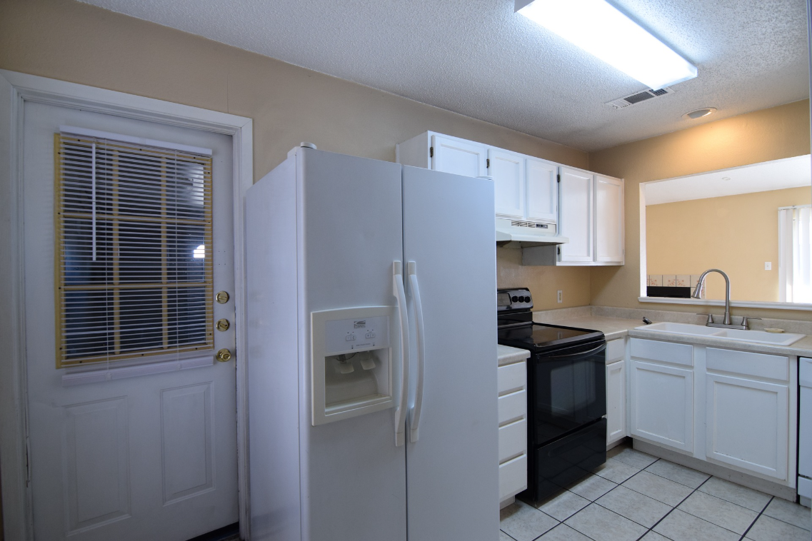 3806 Daniels Dr #NA - Photo 5 of 19