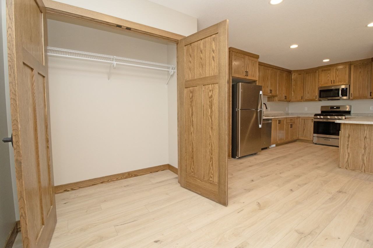 610 Martin Ave #2A - Photo 5 of 16