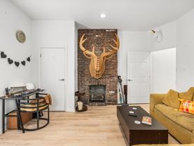 3401 Butler St #1R - Photo 1 of 1