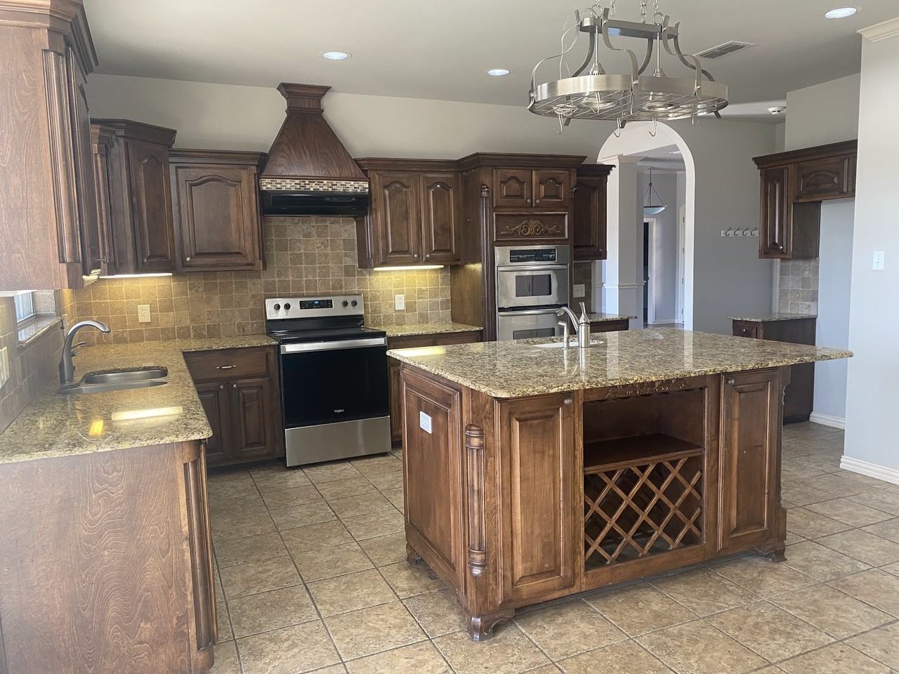 1726 Bent Tree Ct #NA - Photo 3 of 19