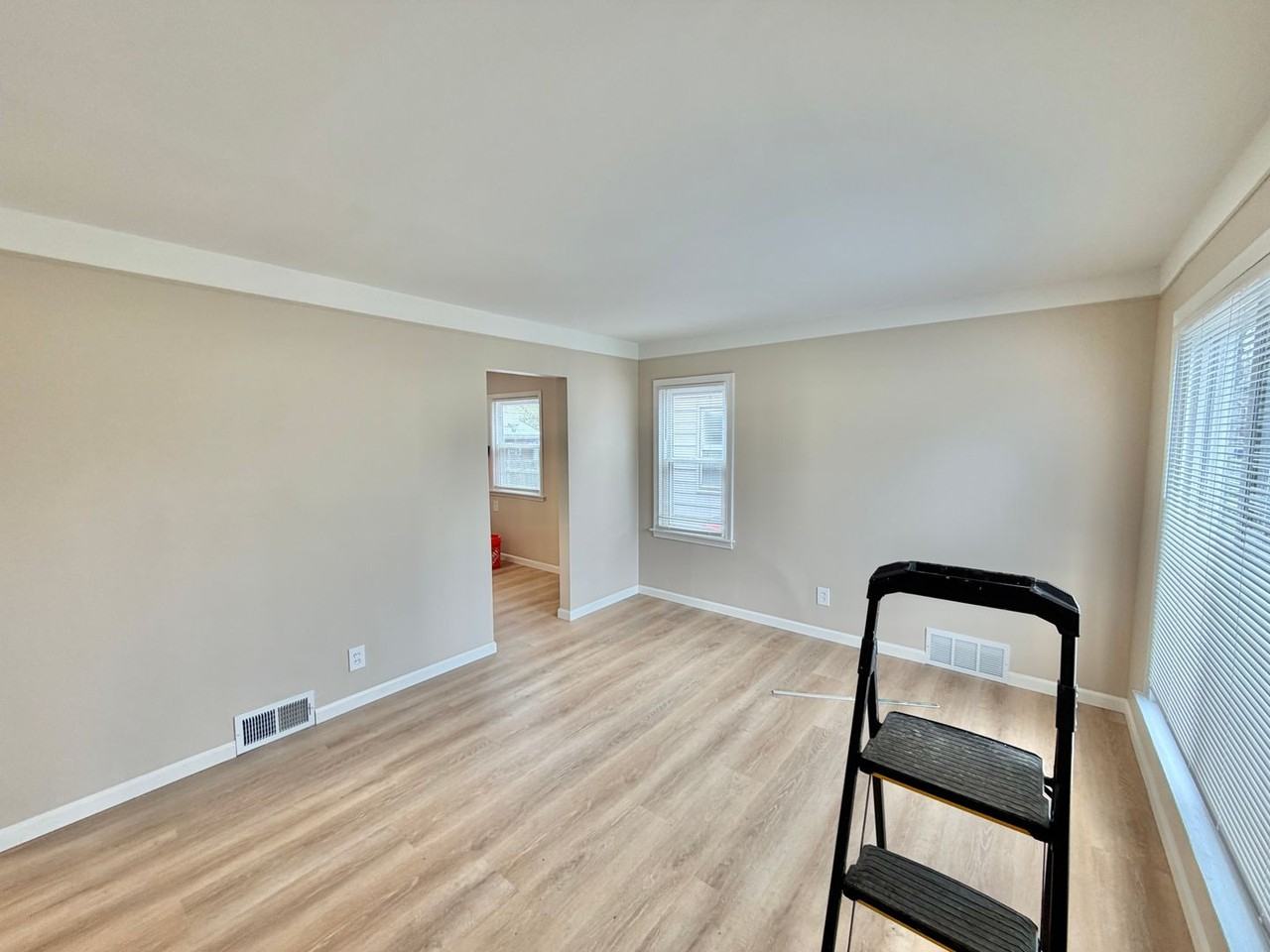 13459 Toepfer Rd - Photo 7 of 23