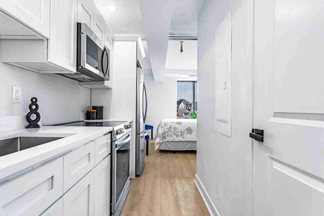 Plainfield Place - Photo 3 of 18