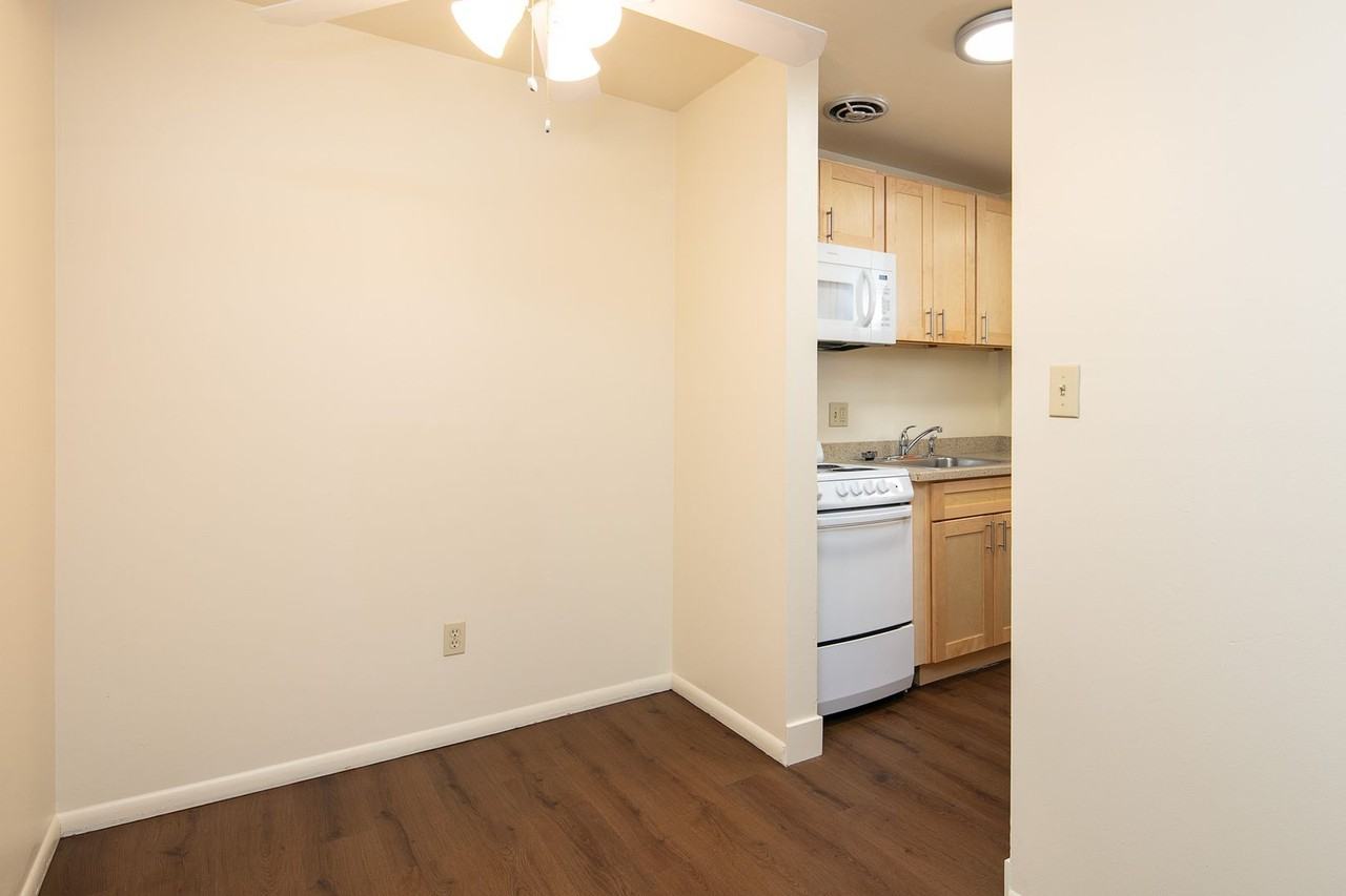 Avante Apartments - Photo 5 of 19