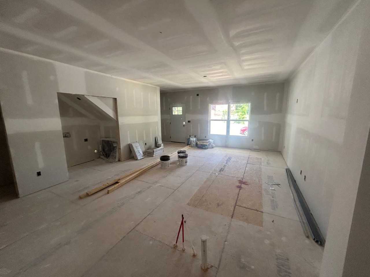 1111 1111 Treet Street - Photo 6 of 23