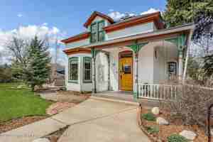 featured image of 85 N 8th St