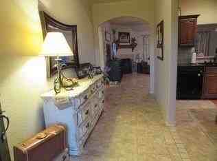 2492 N Surtees Pl - Photo 2 of 7