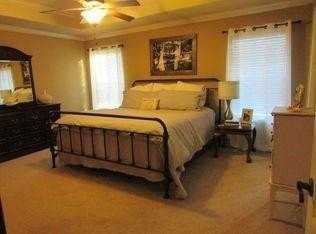 2492 N Surtees Pl - Photo 4 of 7