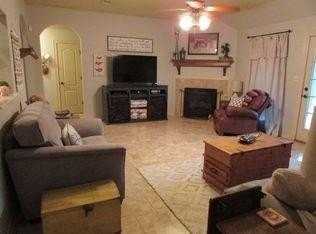 2492 N Surtees Pl - Photo 5 of 7