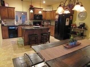 2492 N Surtees Pl - Photo 7 of 7