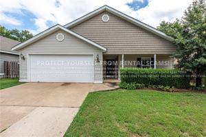 featured image of 4312 W Pecan St