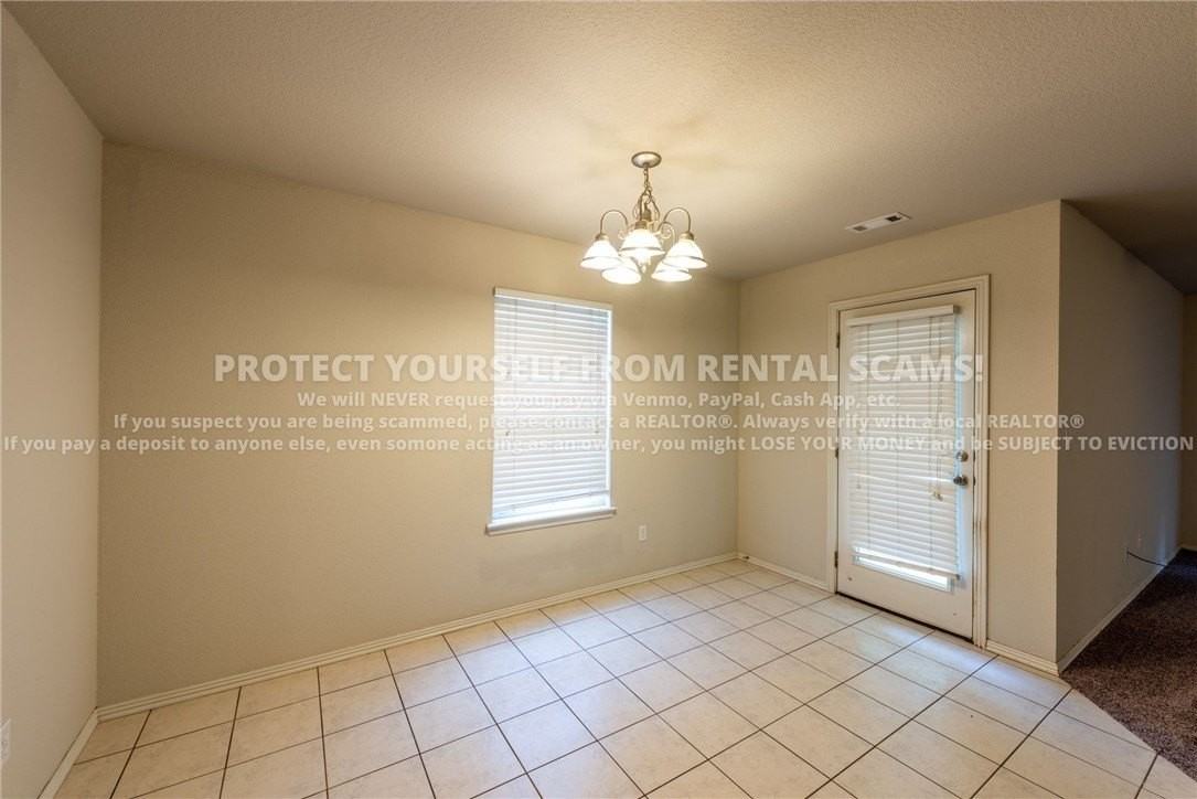 4312 W Pecan St - Photo 5 of 13