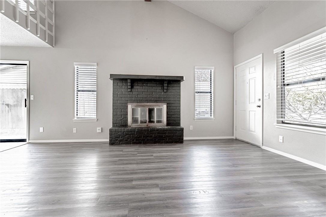 606 N 36th St - Photo 4 of 20
