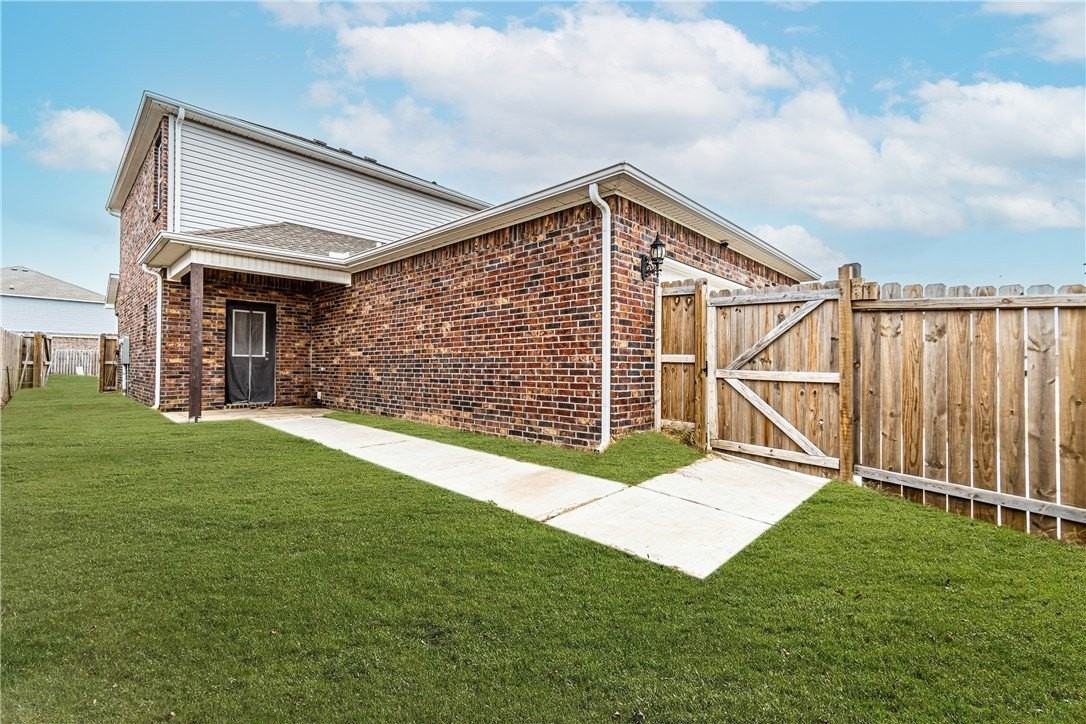 6609 Sw Warrington Rd - Photo 3 of 17