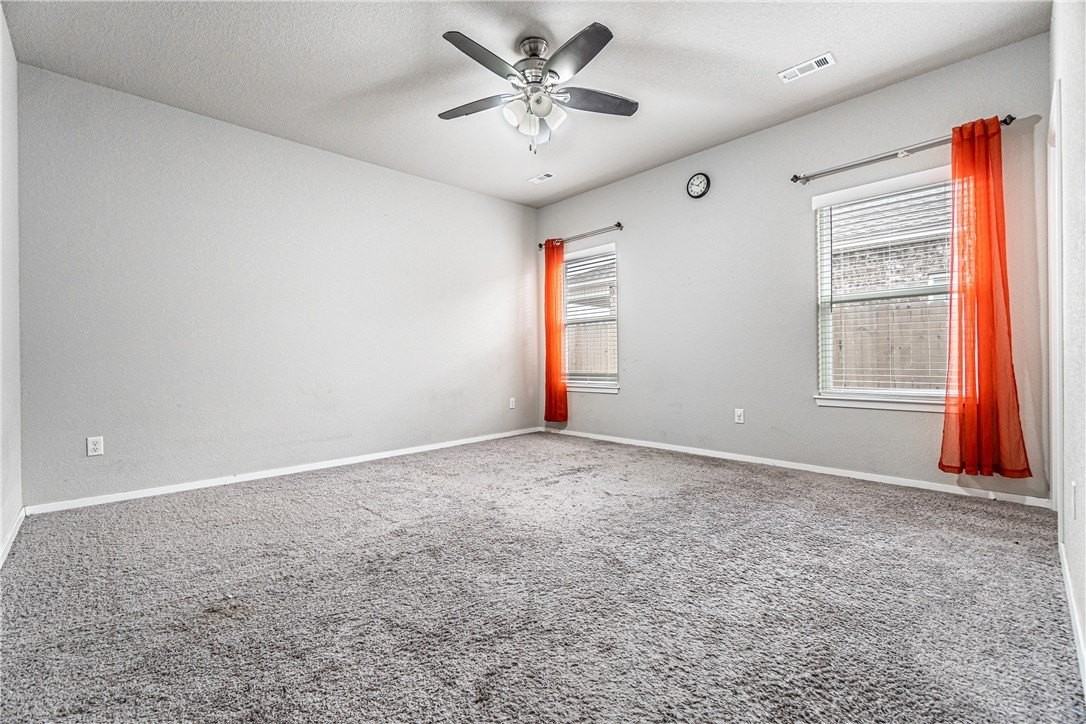 6609 Sw Warrington Rd - Photo 4 of 17