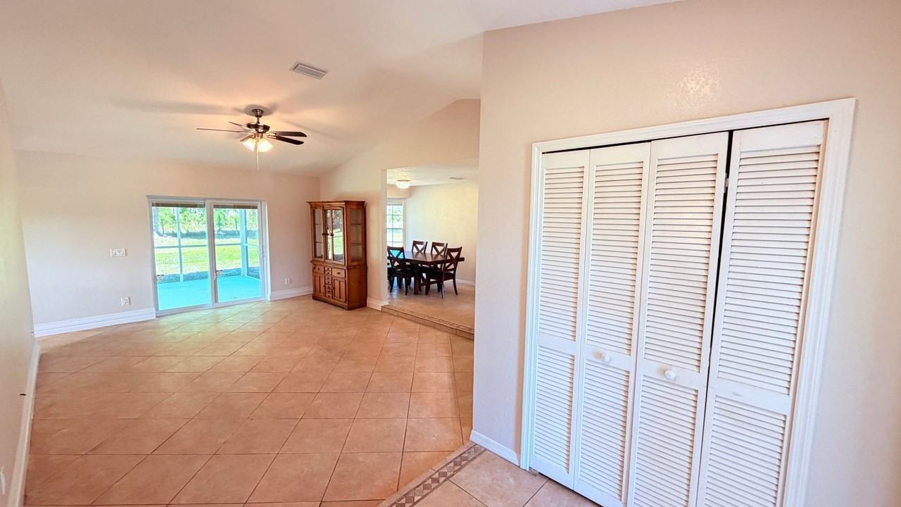 20515 Macon Pkwy - Photo 4 of 44
