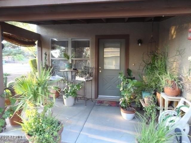 2929 N 37th St #1 - Photo 3 of 17