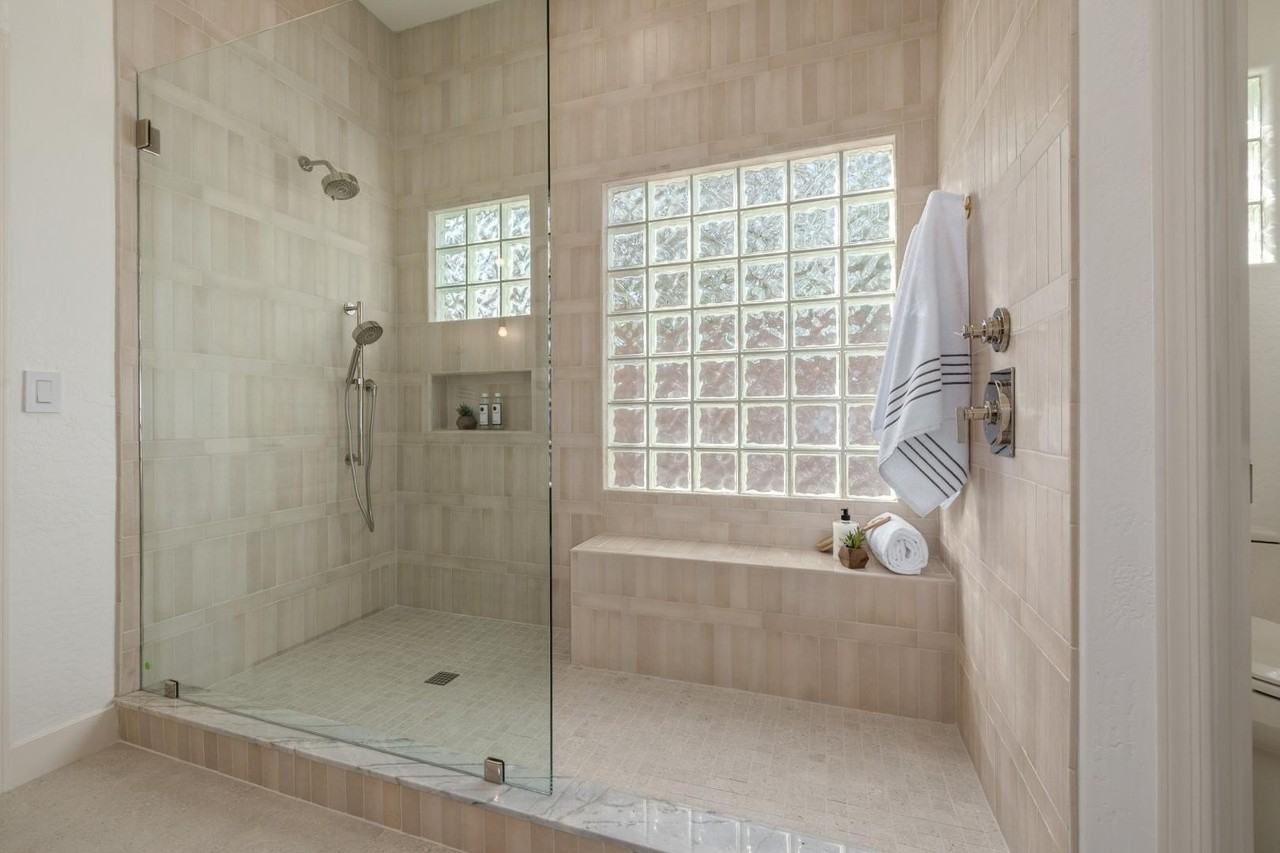 7152 E Night Glow Cir - Photo 3 of 50