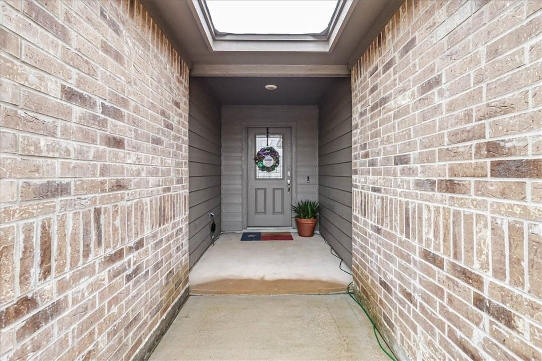 7317 Star Gazer Dr - Photo 2 of 38