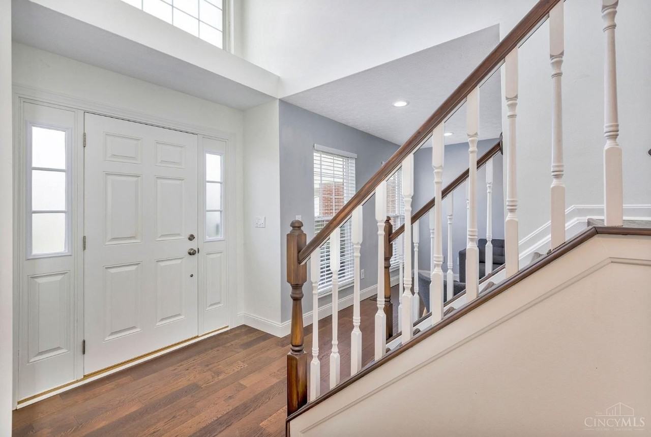 5041 Lexington Ct - Photo 2 of 50