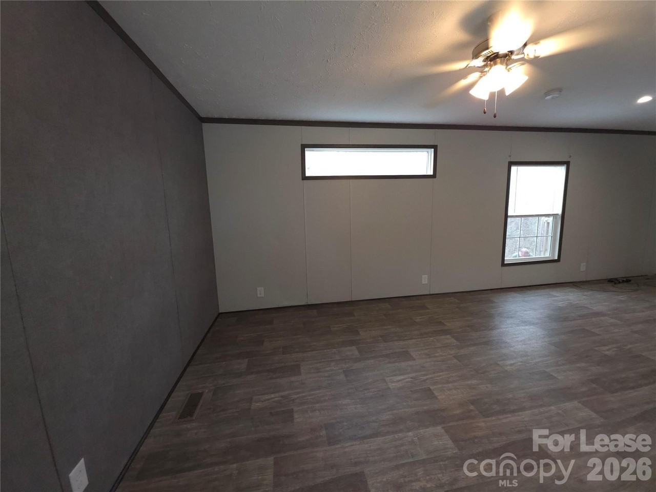 152 Songbird Ln - Photo 3 of 8