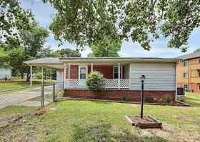 featured image of 1017 Mclain Rd