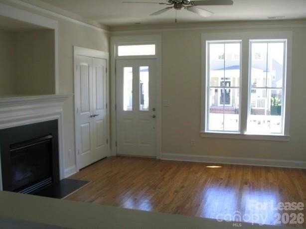 527 Dubois Ct - Photo 2 of 13