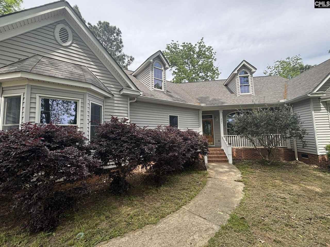 527 Superior Cir - Photo 4 of 27