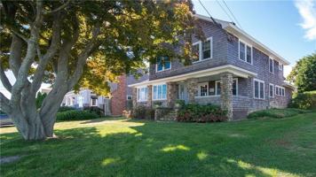 featured image of 106 E Shore Ave