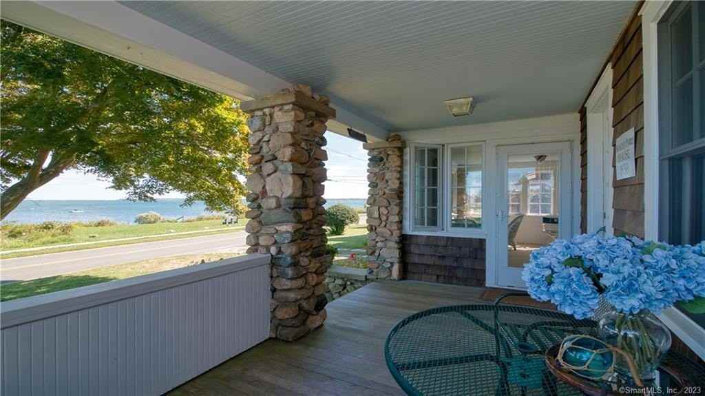 106 E Shore Ave - Photo 3 of 39